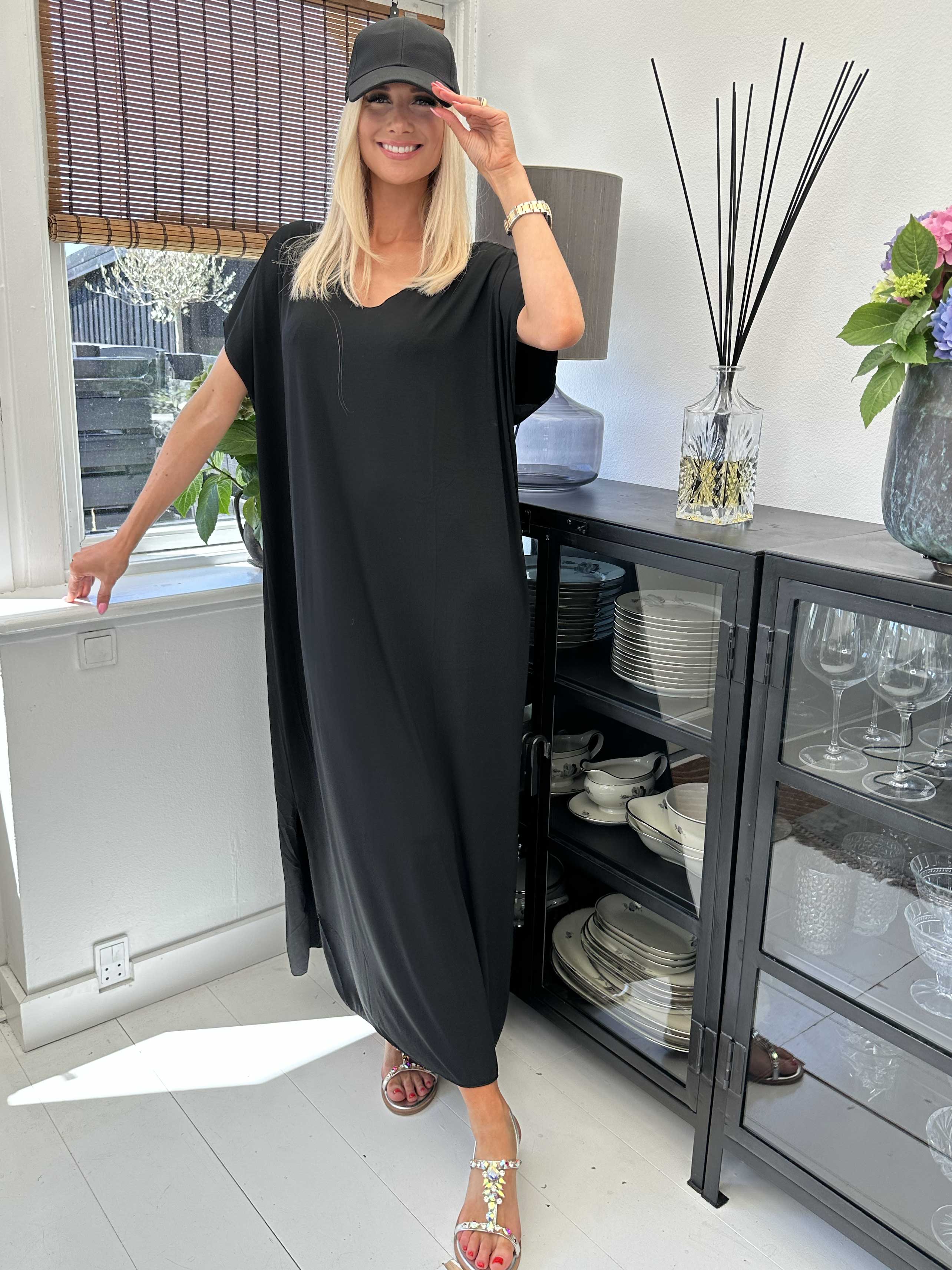 Kirsa Plain Long - Lang kjole i blødt stof